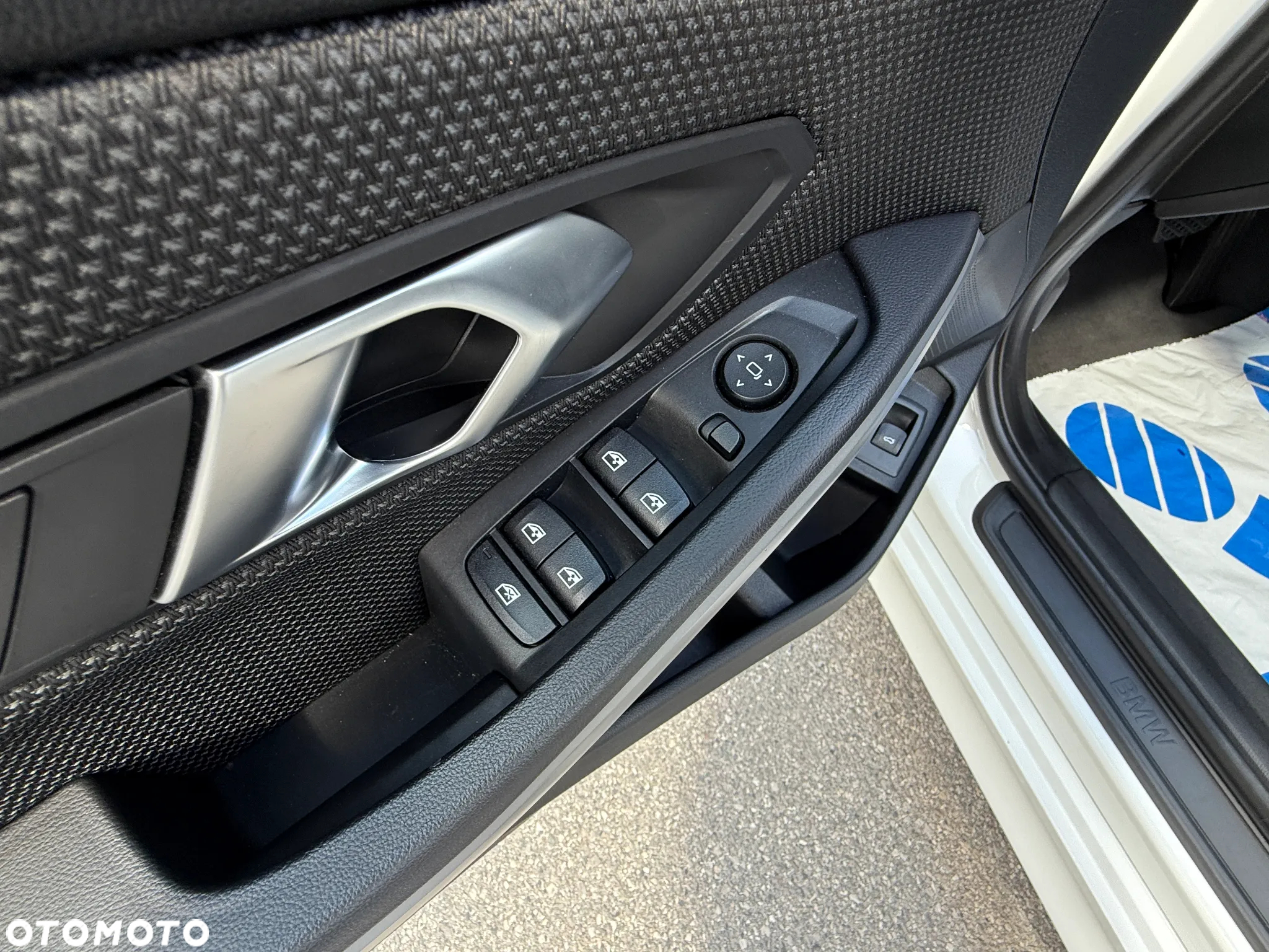 BMW Seria 3 318i Advantage - 29
