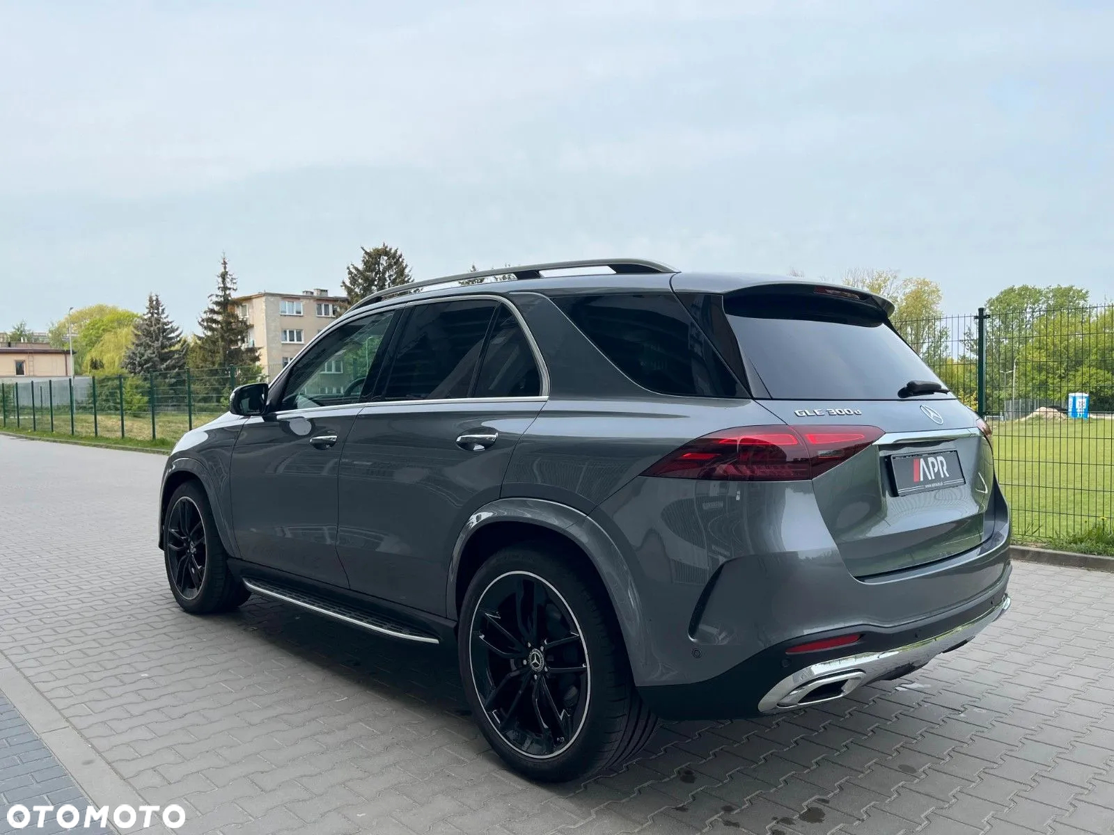 Mercedes-Benz GLE 300 d 4-Matic - 3