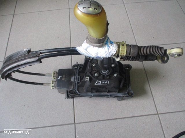 Selector De Velocidades 8201036855B RENAULT TWINGO 2011 1.5DCI - 3