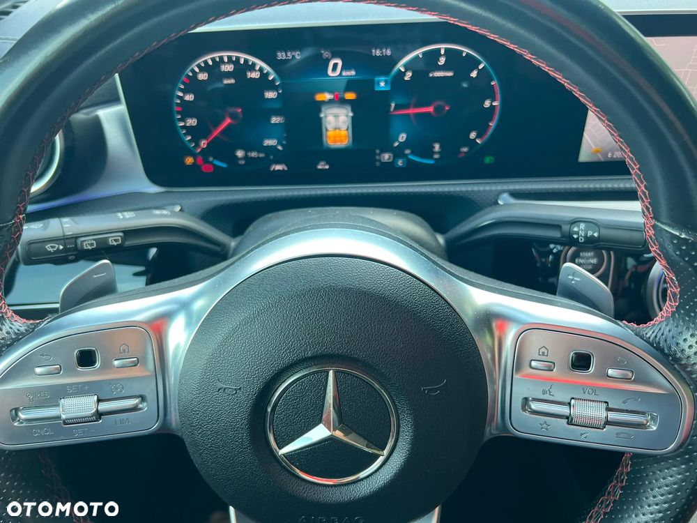 Mercedes-Benz Klasa A 180 d 7G-DCT AMG Line - 33