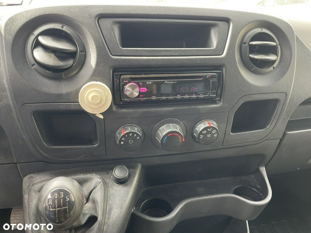 Renault Master - 27