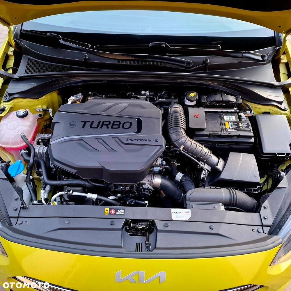 Kia Ceed 1.6 CRDi (48V Mild-Hybrid) Vision - 20