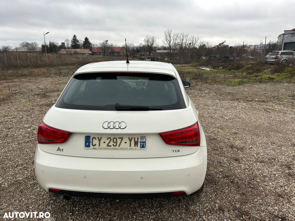 Audi A1 1.6 TDI ack Attraction - 25