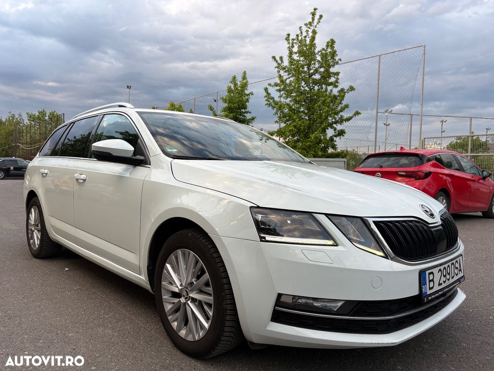 Skoda Octavia 1.6 TDI DSG Ambition - 3