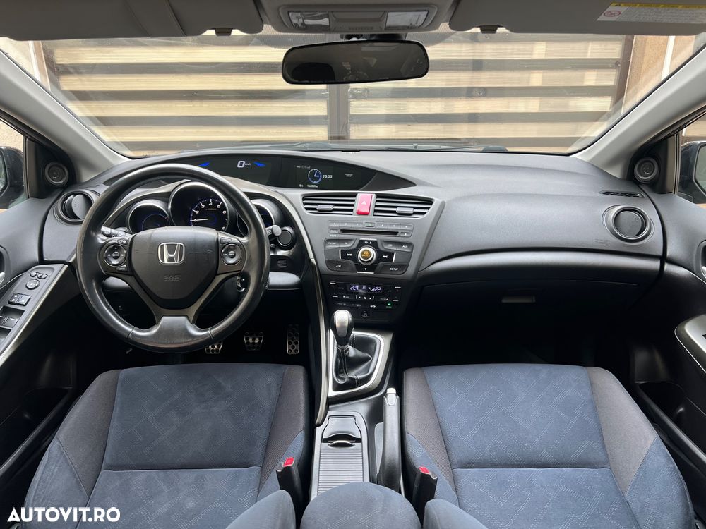 Honda Civic 1.8i Exec - 21