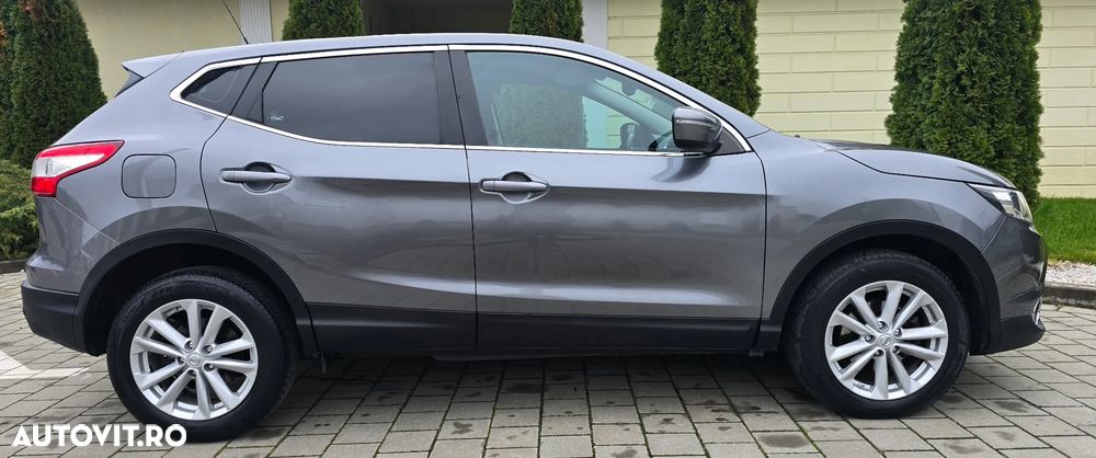 Nissan Qashqai 1.6 DCI Xtronic ACENTA - 11