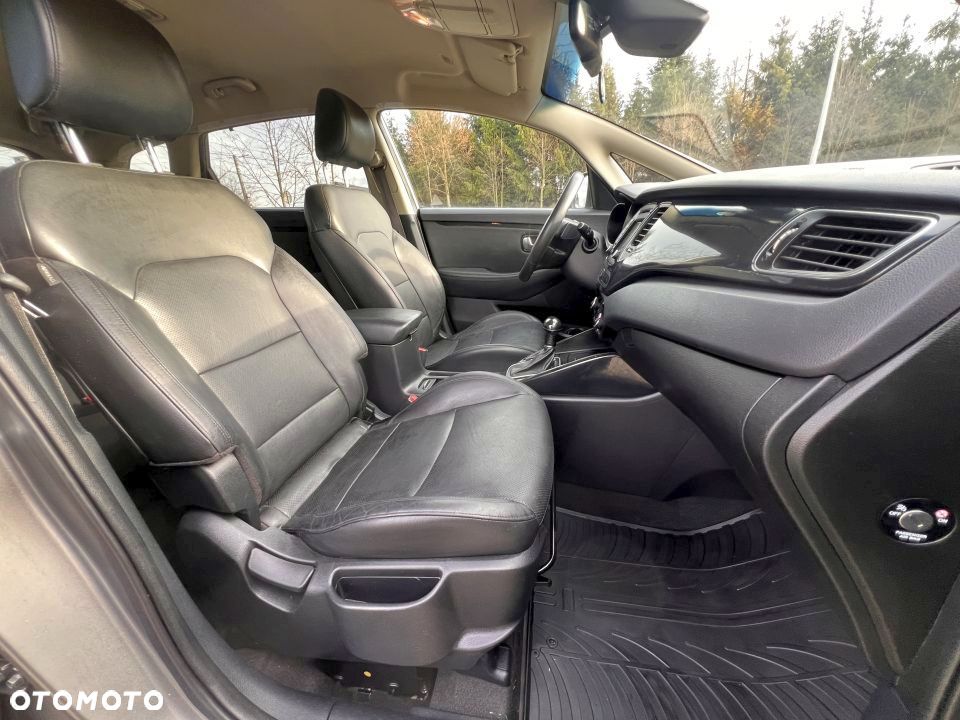 Kia Carens 1.7 CRDi Spirit - 15