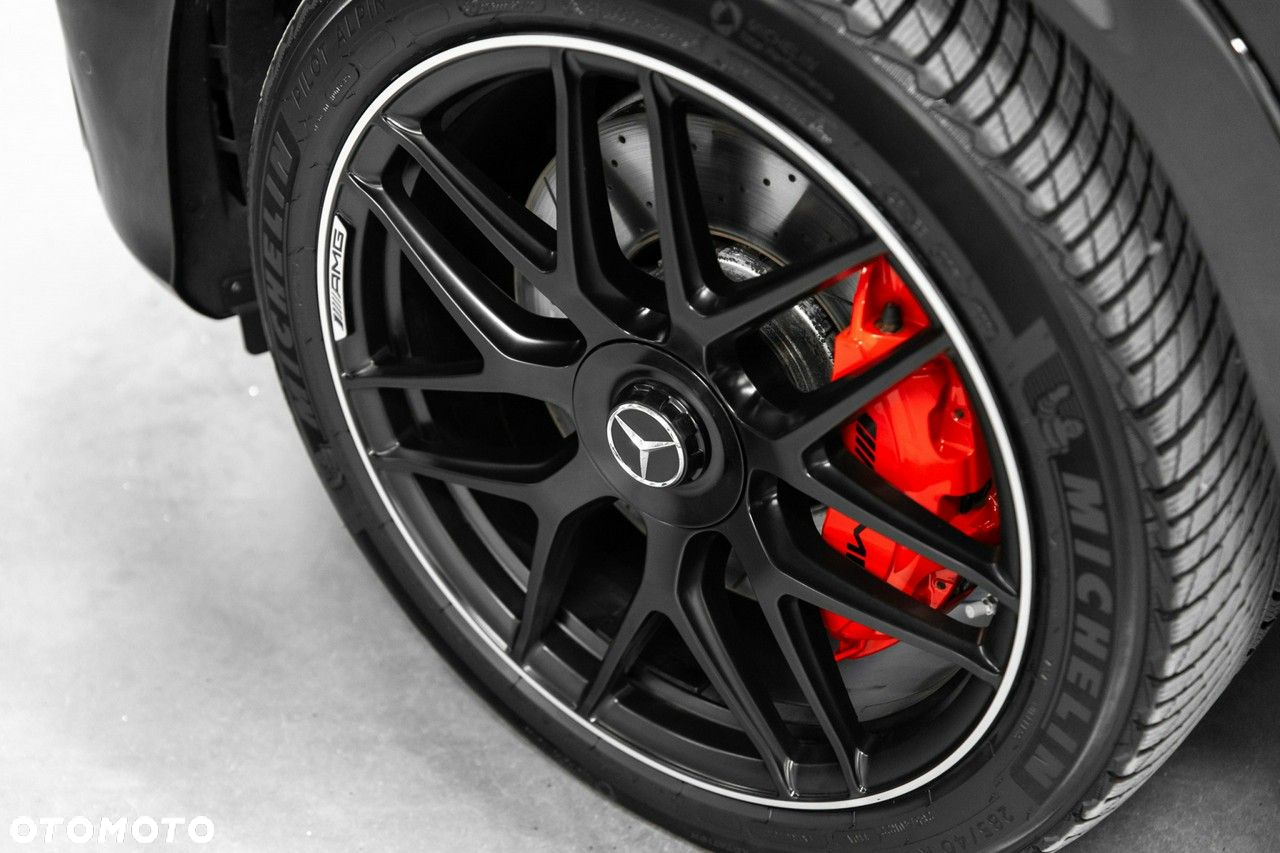 Mercedes-Benz GLE - 12