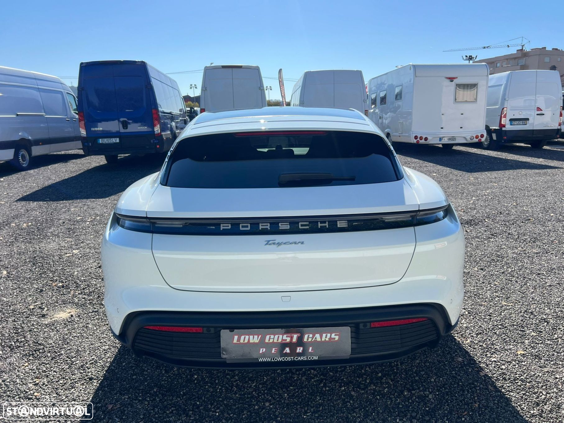 Porsche Taycan Sport Turismo - 11