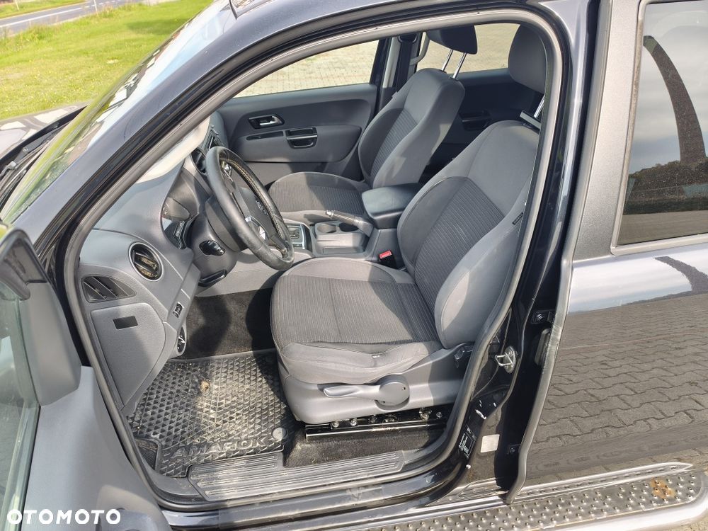 Volkswagen Amarok - 9