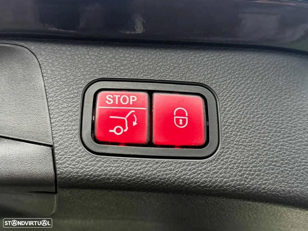 Mercedes-Benz C 300 de T 9G-TRONIC AMG Line - 35