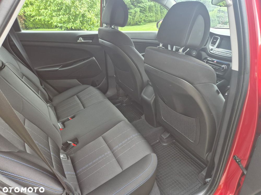 Hyundai Tucson blue 1.6 GDi 2WD Navi - 14