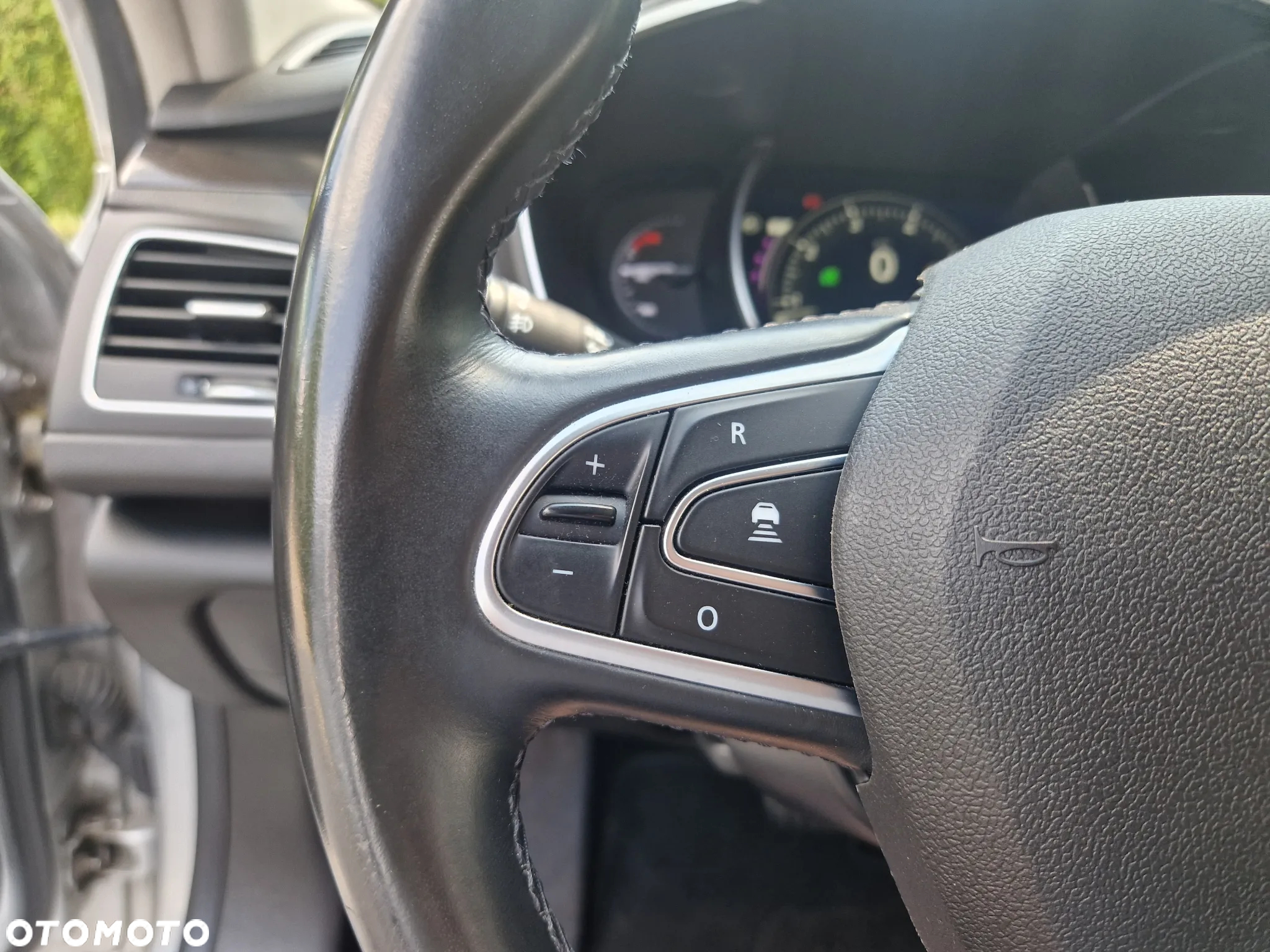 Renault Talisman Grandtour ENERGY TCe 200 EDC LIMITED - 27