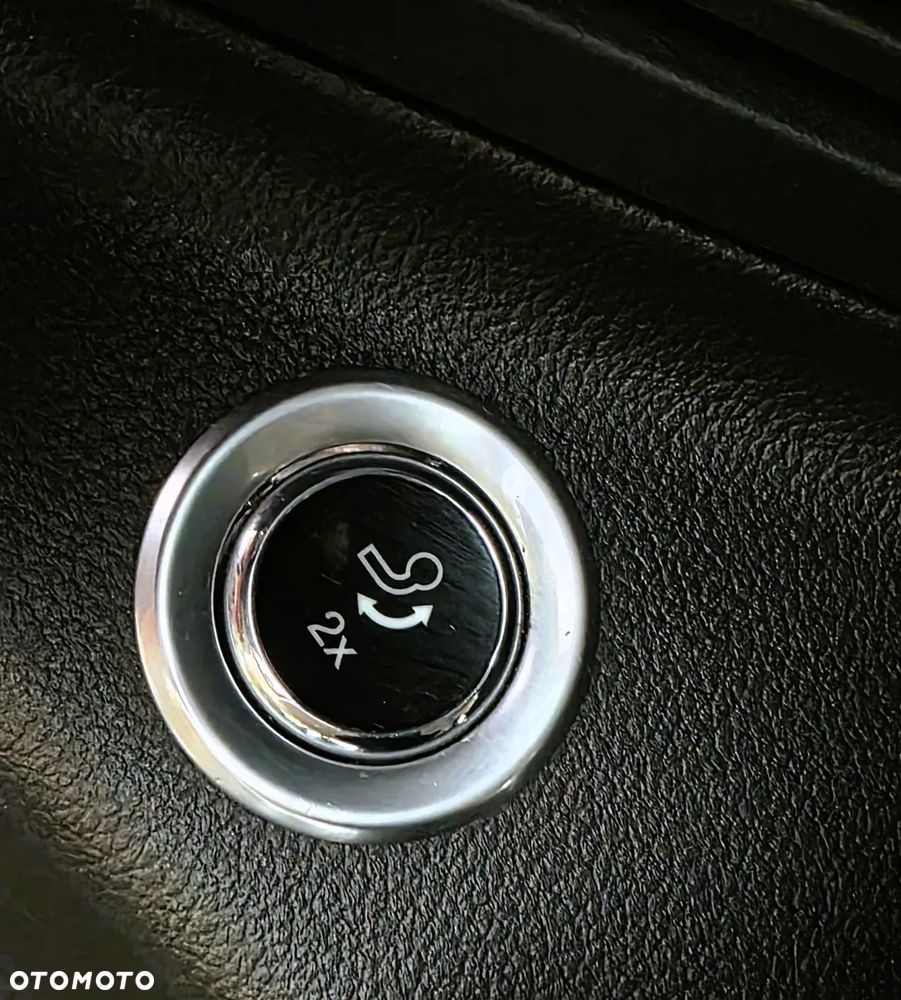 Ford Grand C-MAX - 31