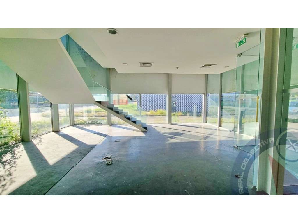 Edifício em Soutelo, Vila Verde, Retoma bancária - Grande imagem: 4/21