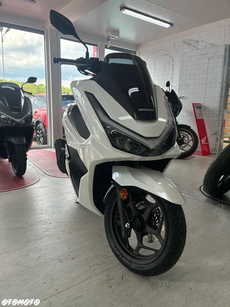 Honda PCX - 1