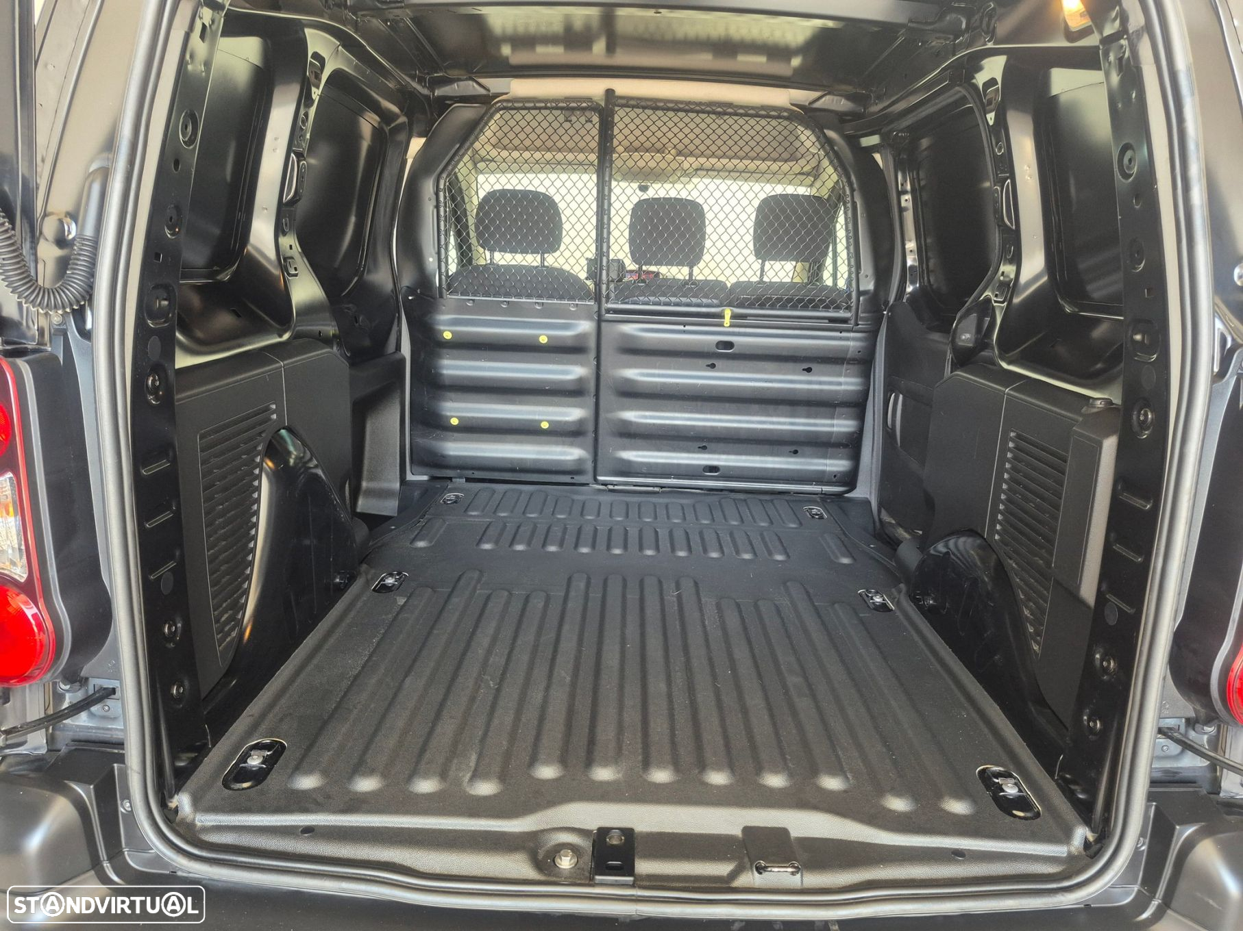 Citroën Berlingo 1.6 BlueHDi Feel ETG6 - 21