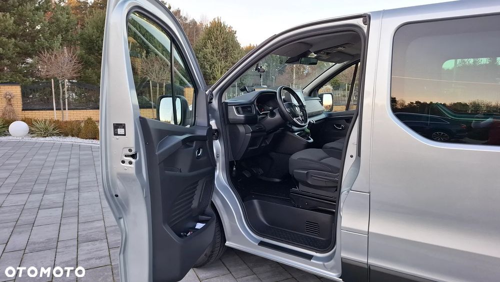 Renault Trafic - 20