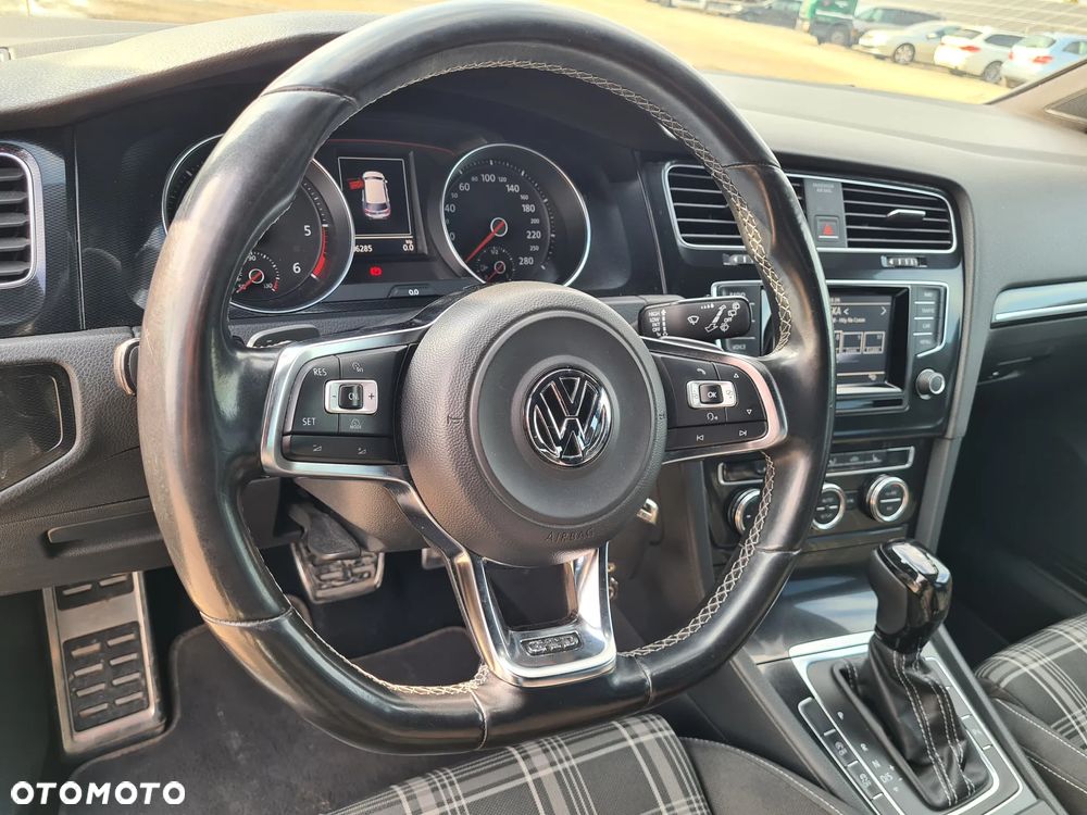 Volkswagen Golf GTD 2.0 TDI SCR DSG - 16
