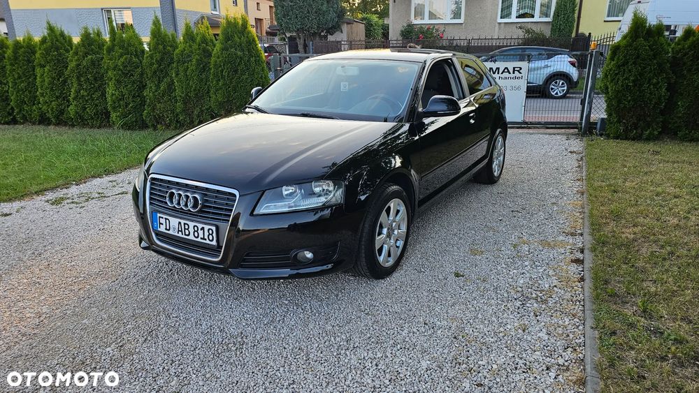 Audi A3 Sportback 1.6 Ambiente - 2