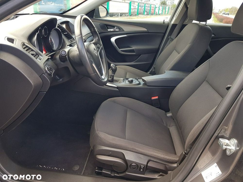 Opel Insignia 2.0 CDTI Edition - 9