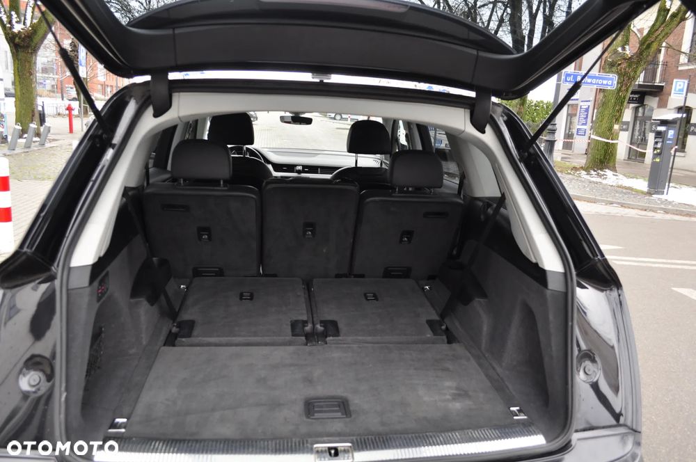 Audi Q7 3.0 TDI ultra Quattro Tiptronic - 7