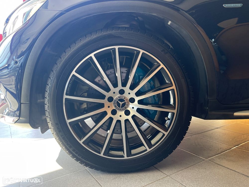 Mercedes-Benz GLC 350 e Coupe 4Matic 7G-TRONIC AMG Line - 5