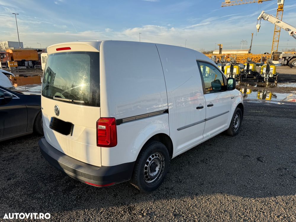 Volkswagen Caddy Maxi 2.0 TDI 90 kW - 9