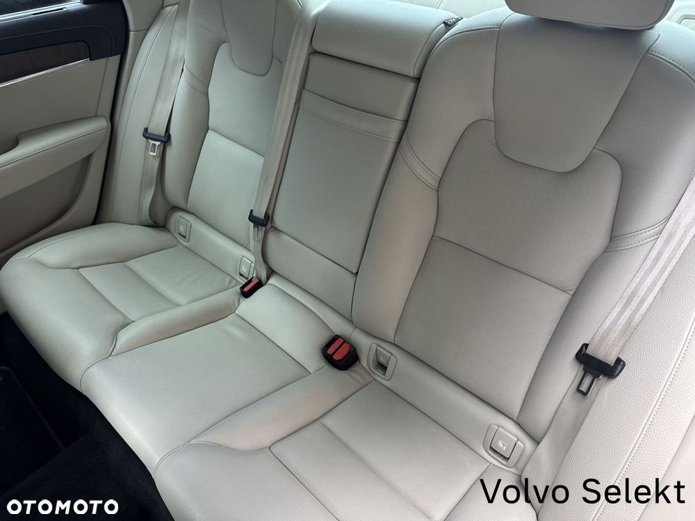 Volvo S90 - 11