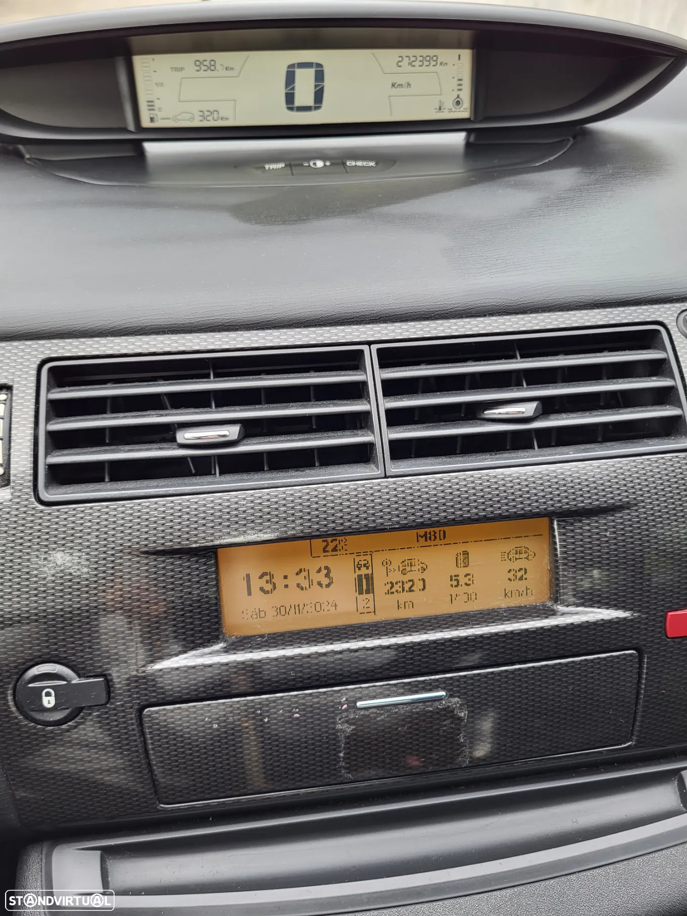 Citroën C4 1.6 HDi VTR Pack - 14