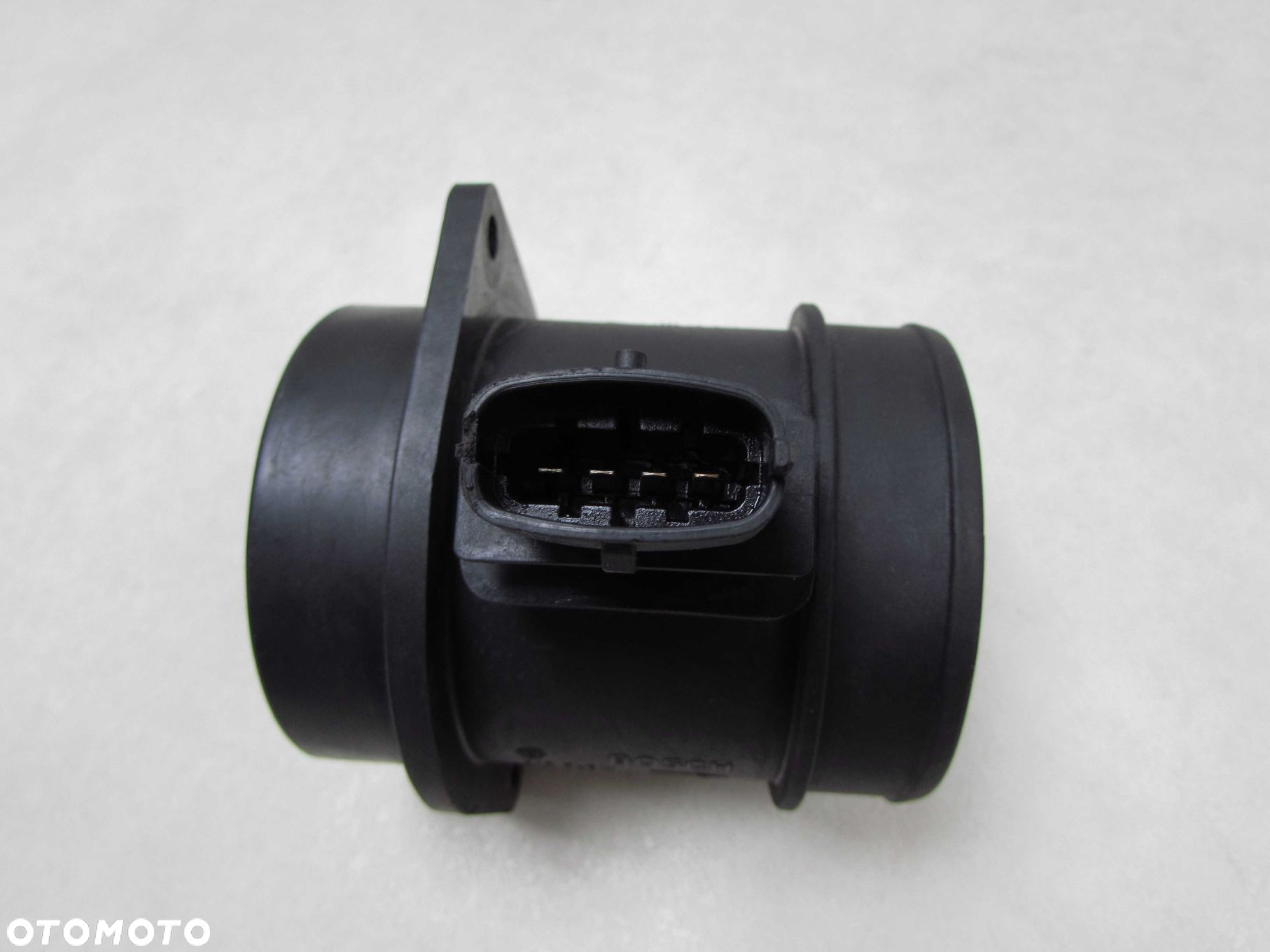 VOLVO S80 II V70 III XC 06-13 2.4 D5 PRZEPLYWOMIERZ 0281002730 30677999 - 5