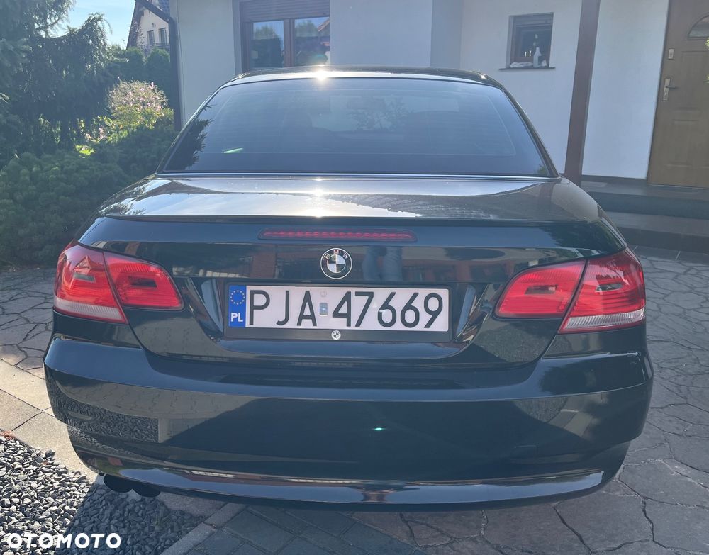 BMW Seria 3 325i Cabrio - 25