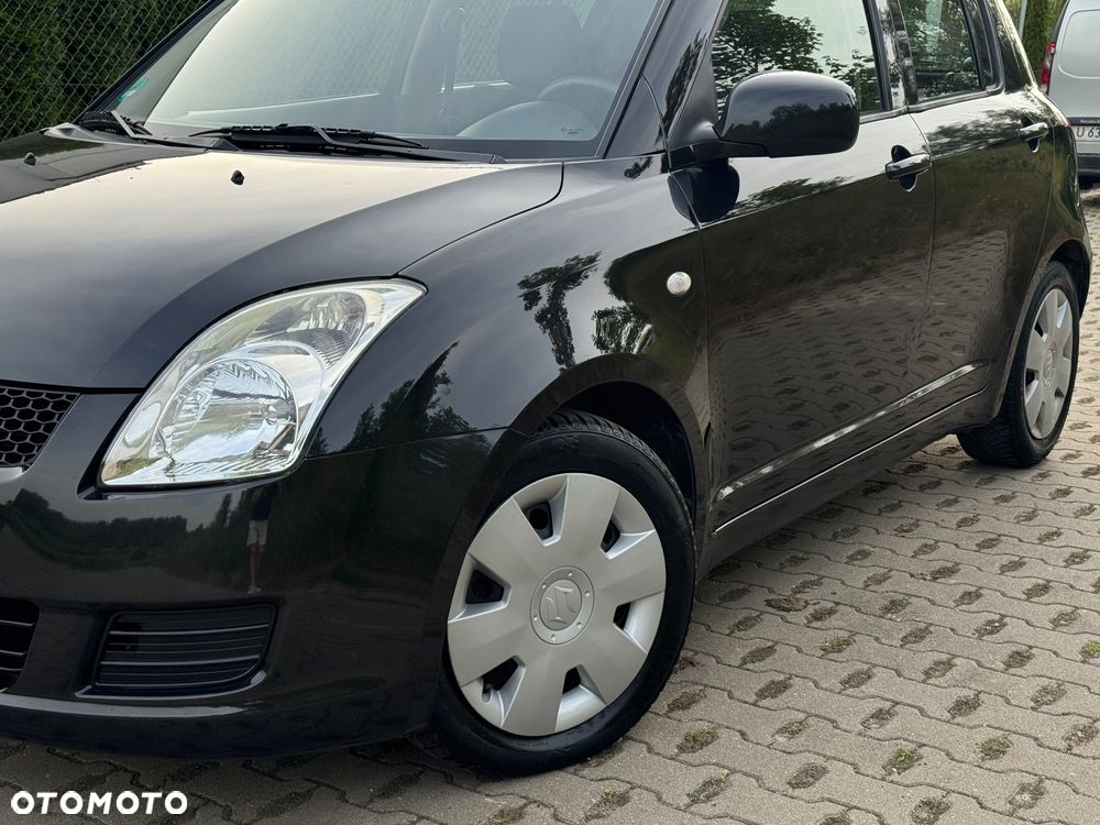 Suzuki Swift 1.3 Comfort - 24