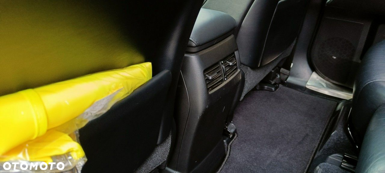 Lexus RX - 17