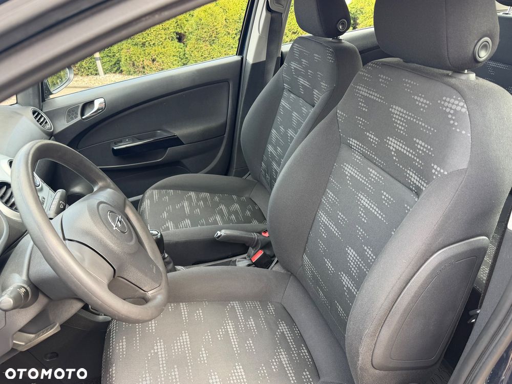 Opel Corsa 1.4 16V Cosmo - 16