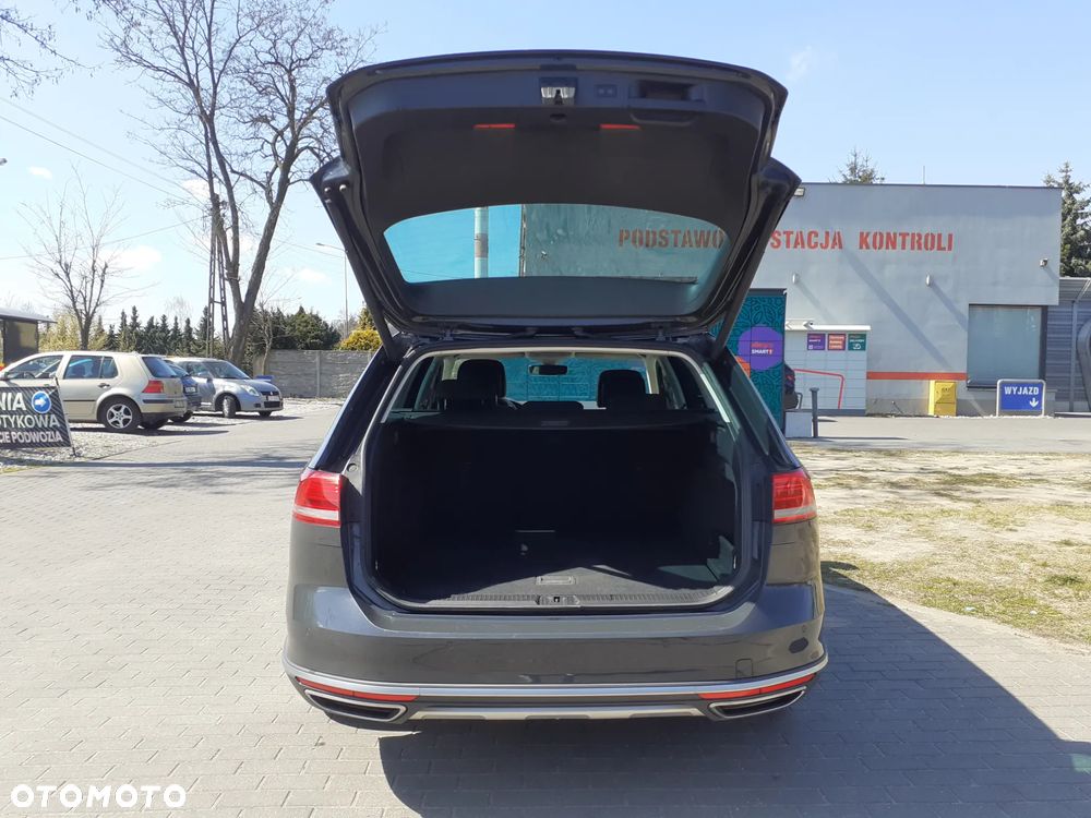 Volkswagen Passat Alltrack - 5