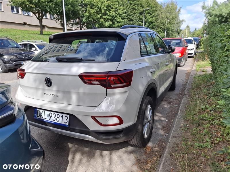 Volkswagen T-Roc - 3