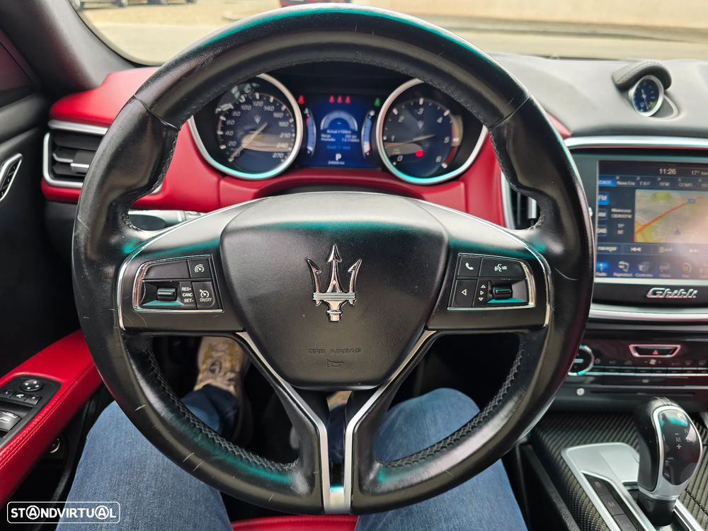 Maserati Ghibli 3.0 V6 - 13