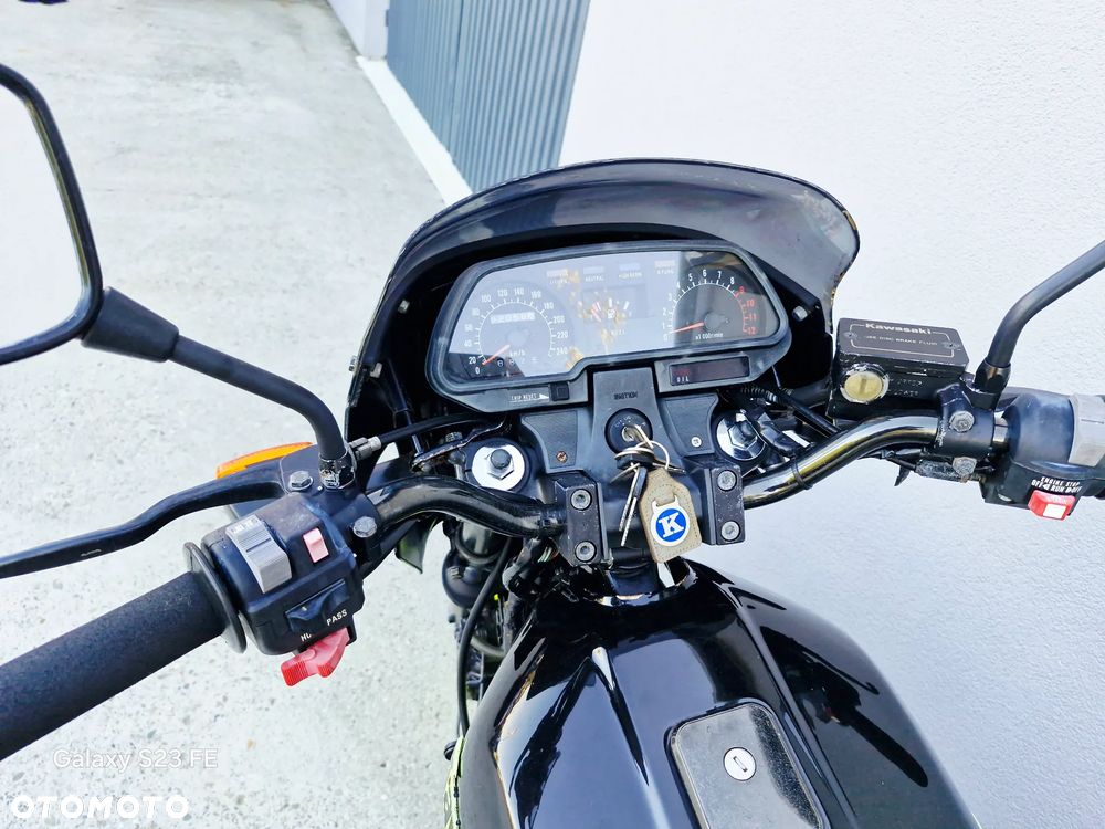 Kawasaki KZ - 8