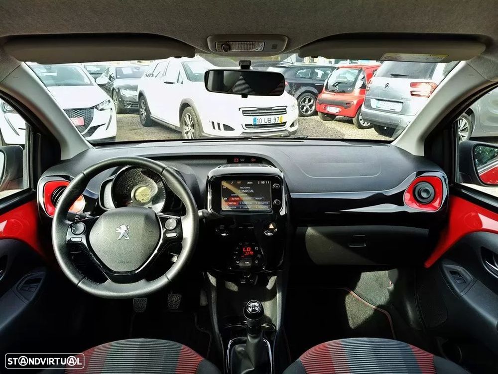 Peugeot 108 1.2 PureTech Allure - 3