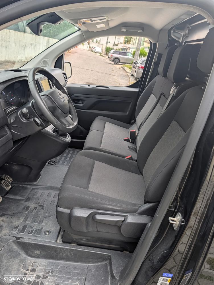 Opel Vivaro - 11