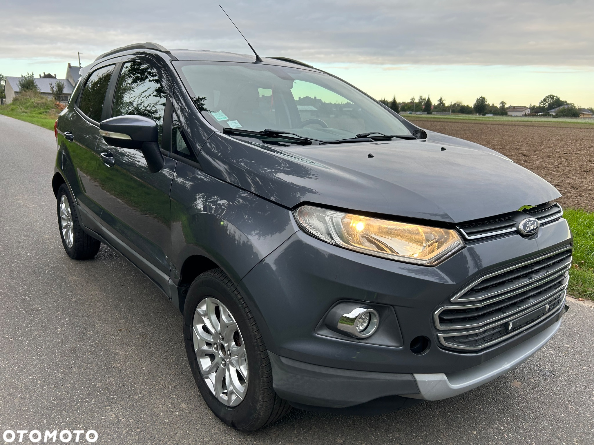 Ford EcoSport - 2