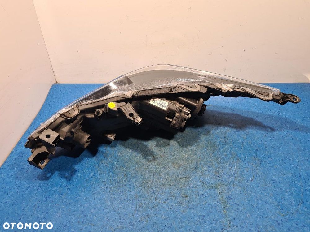TOYOTA COROLLA E21 REFLEKTOR PRAWY 81110-02T30-00 - 5