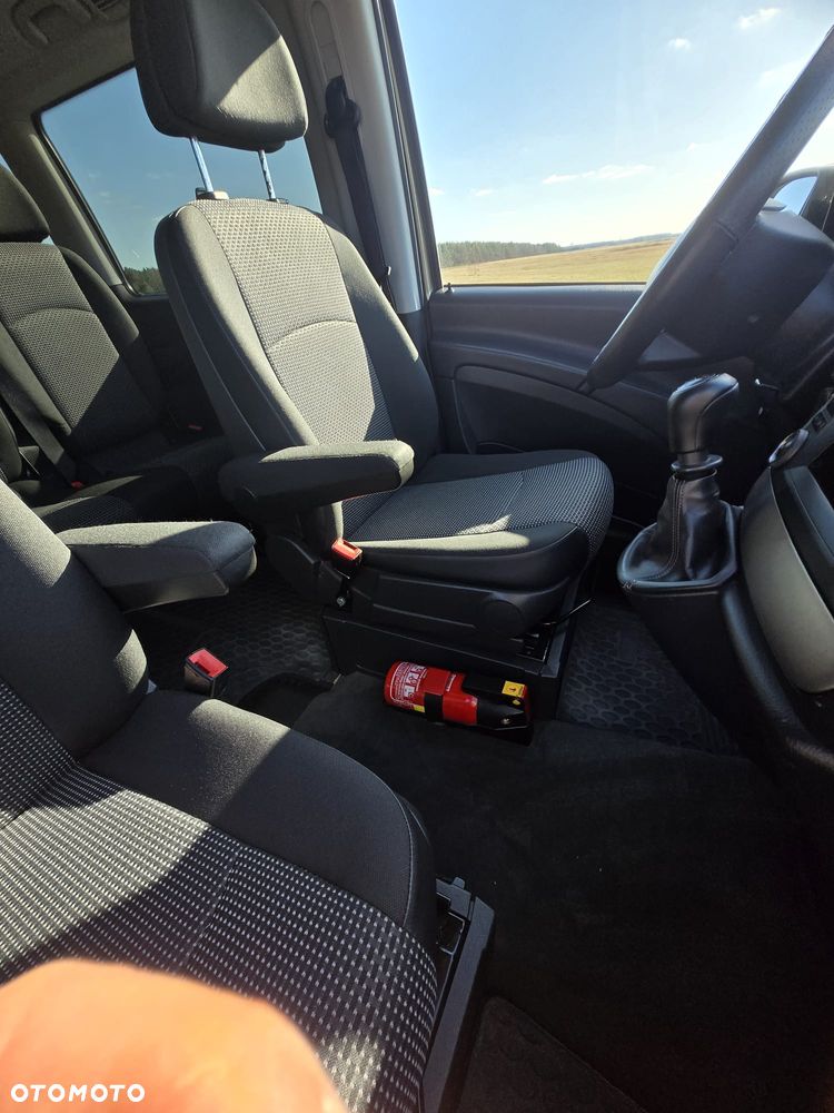 Mercedes-Benz Vito Shuttle 639.701 - 13