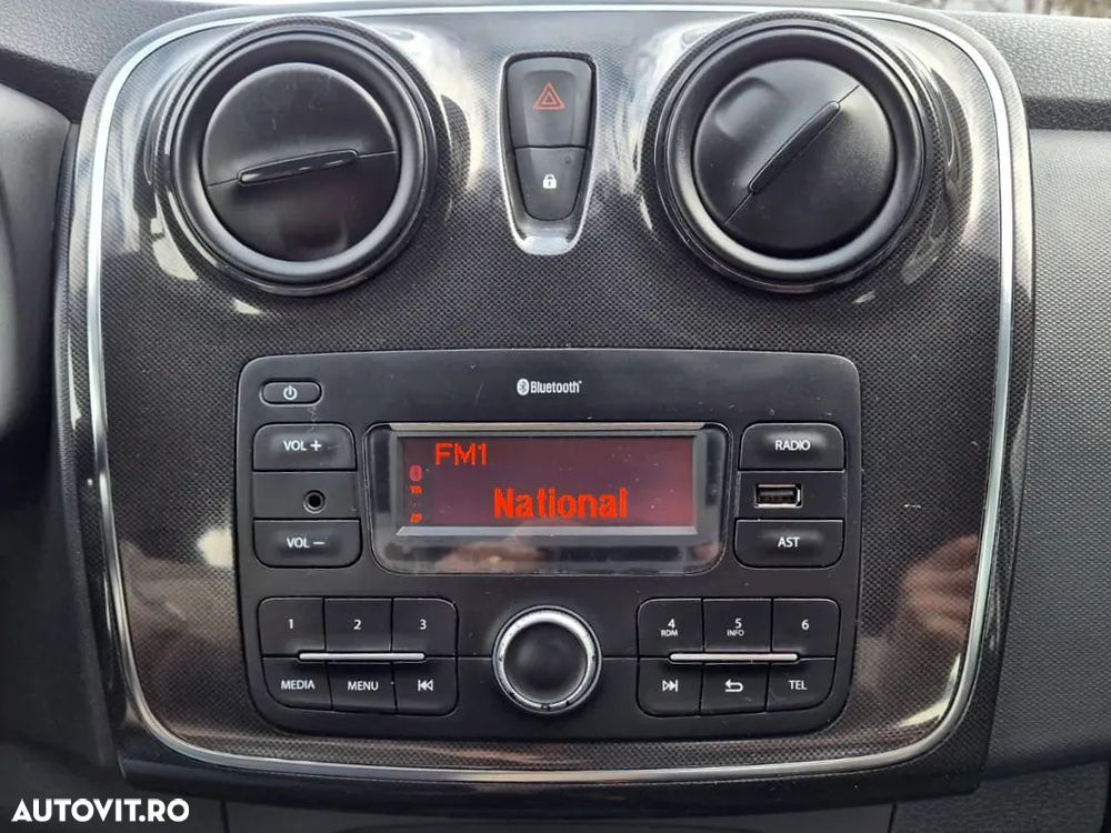 Dacia Logan 1.0 SCe SL PLUS - 25