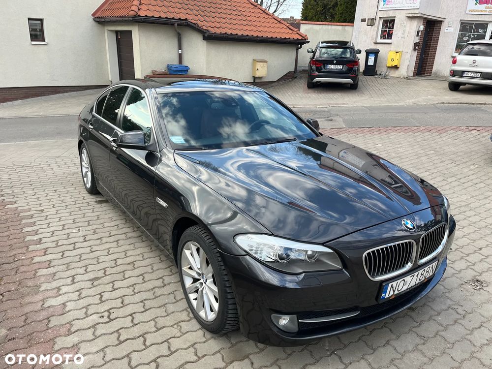 BMW Seria 5 535d xDrive Sport-Aut Luxury Line - 4