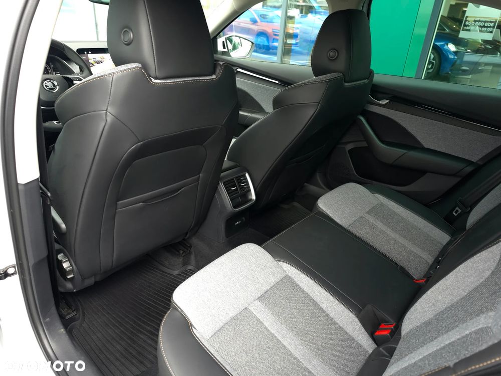 Skoda Octavia 2.0 TDI Selection - 16