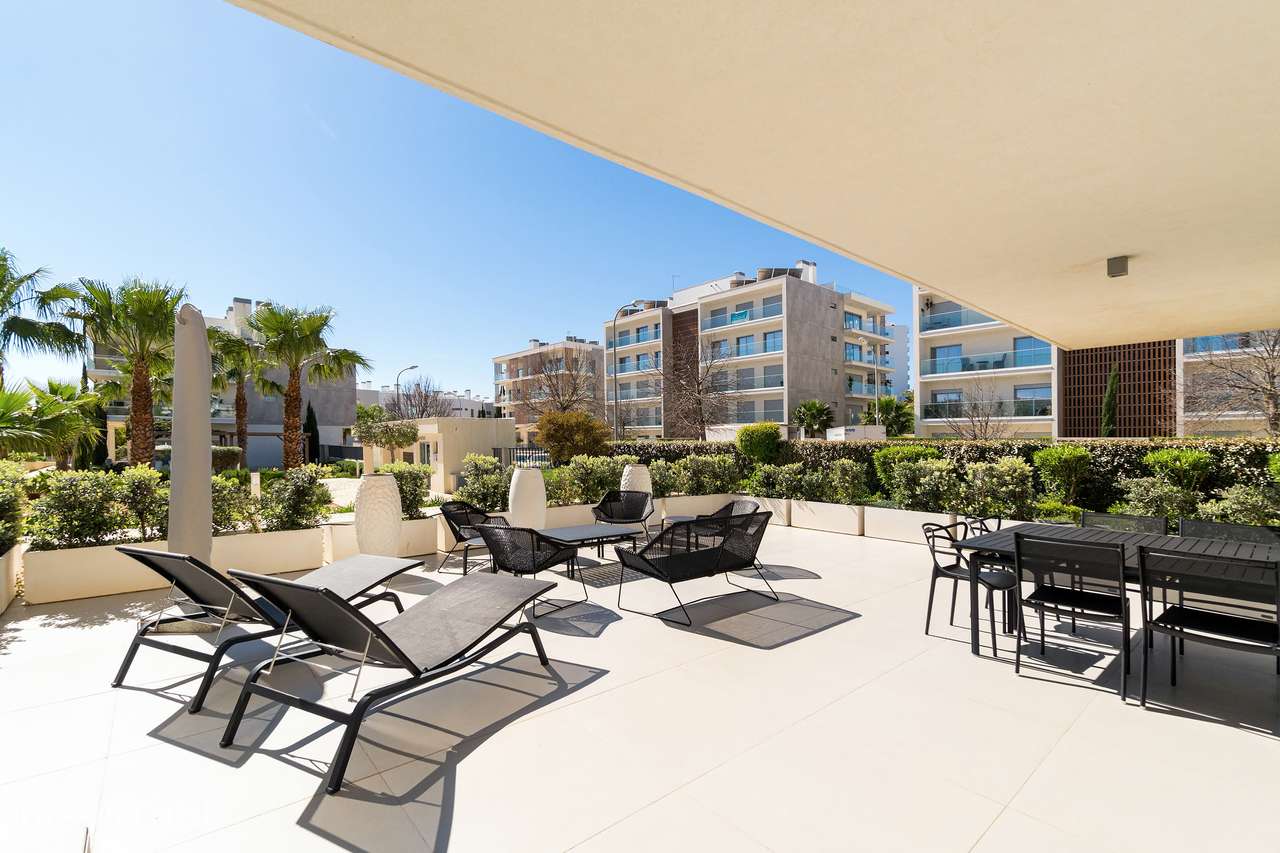 Moderno Apartamento T3 de canto em Albufeira - Grande imagem: 2/40