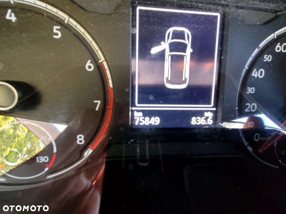 Volkswagen T-Cross 1.0 TSI - 4