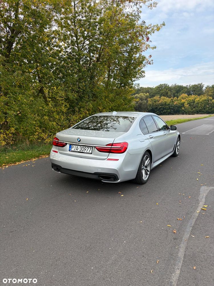 BMW Seria 7 2017 photo 4